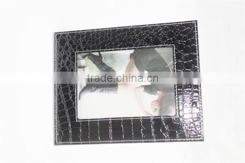 Most popular exquisite and high quality square leather holding photo picture frame