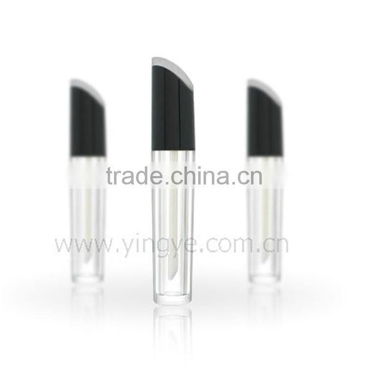 Oblique wholesale lipgloss tube with brush