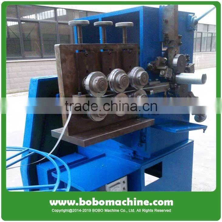 Metal flexible hose machine