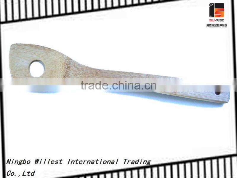 Kitchen accessories made of bamboo