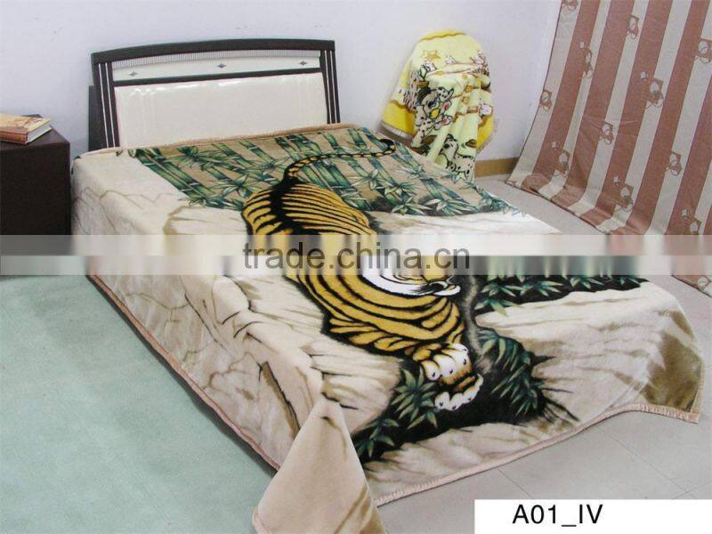 Argentina style mink blanket leopard tiger design embossed plush piping blanket