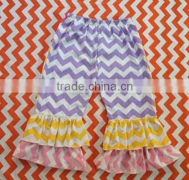 NWT chevron girls 2 stripe ruffle capri/pants purple &white print w/pants medium