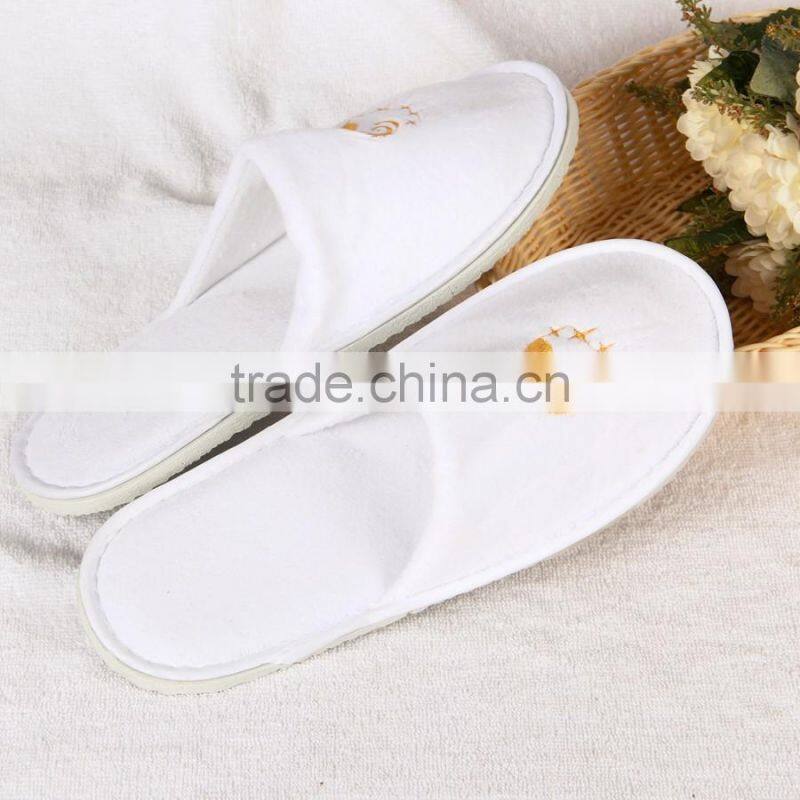 Comfortable soft Disposable hotel slippers