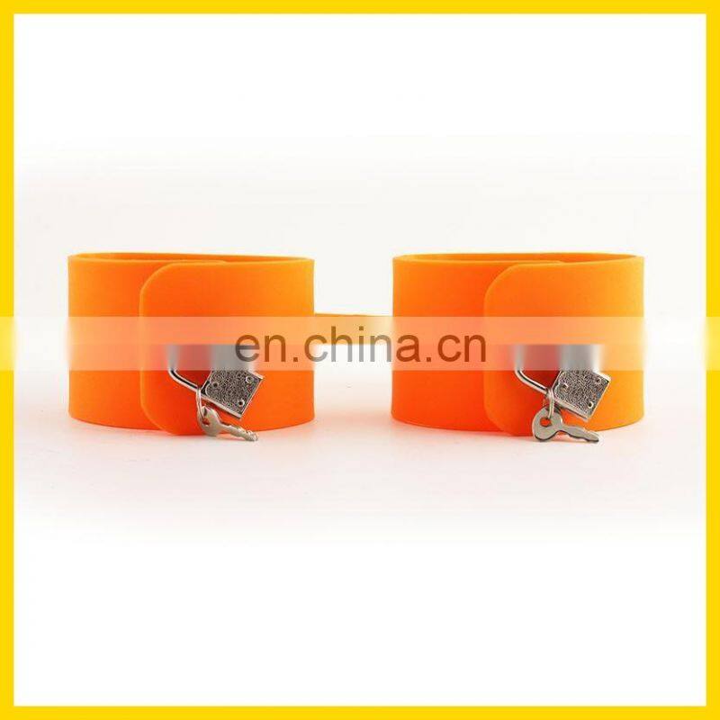 silicone rubber handcuff toy