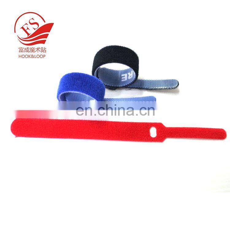 Reusable self-locking cable tie ,back to back hook loop cable tie machine