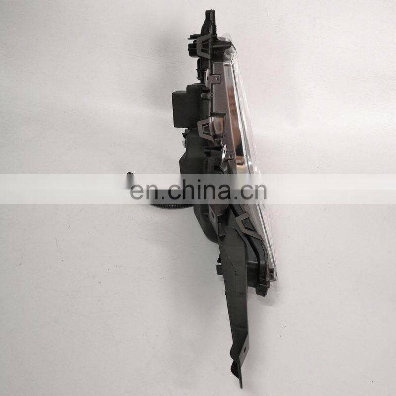 Car body parts car fog lamp fog light for LX570 Single Lens with chrome 2016 2017 2018 2019