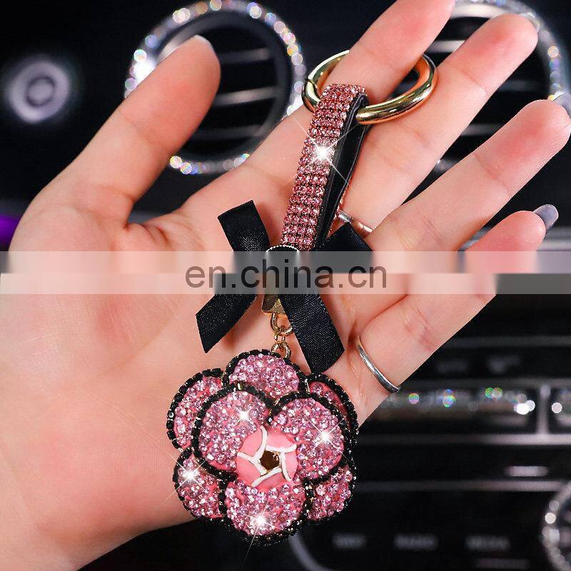 Diamond Camellia Car Key Ring Fashion Flower Car Keychain Lady Bag Hanging Chain Creativity Key Case For Car