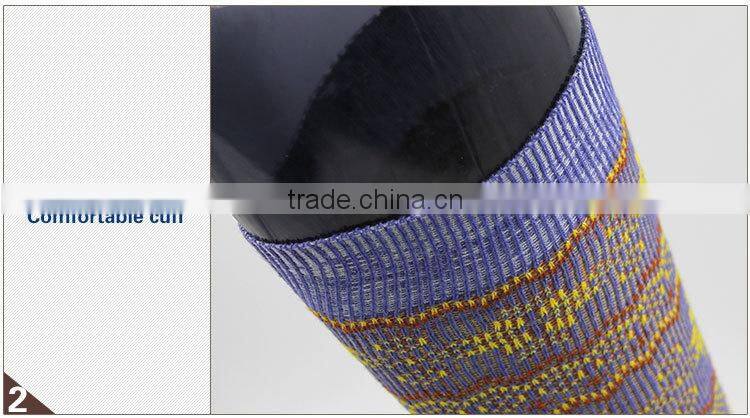 2015! Newest Fashion Knee High Contrast Color Wool Sock of China Manufacturer !