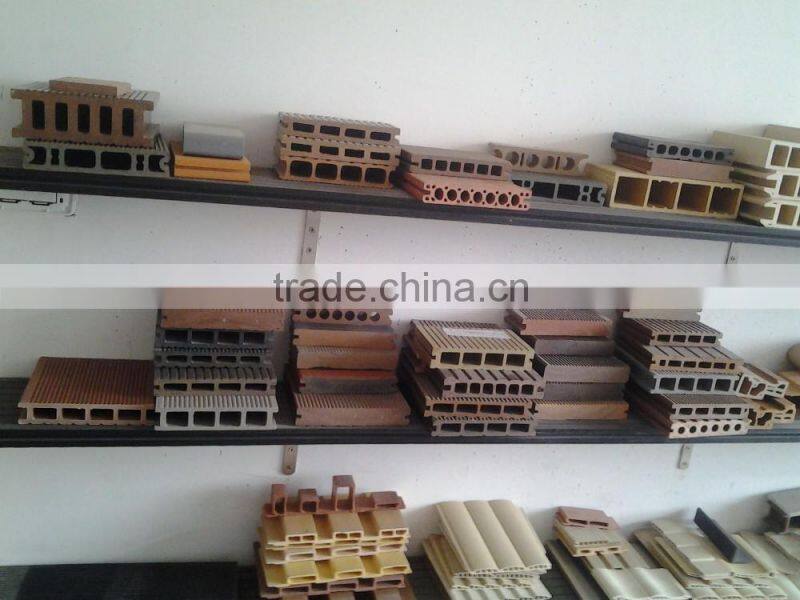 Co-extruded Multipe Cavity WPC Decking Extrusion Mould