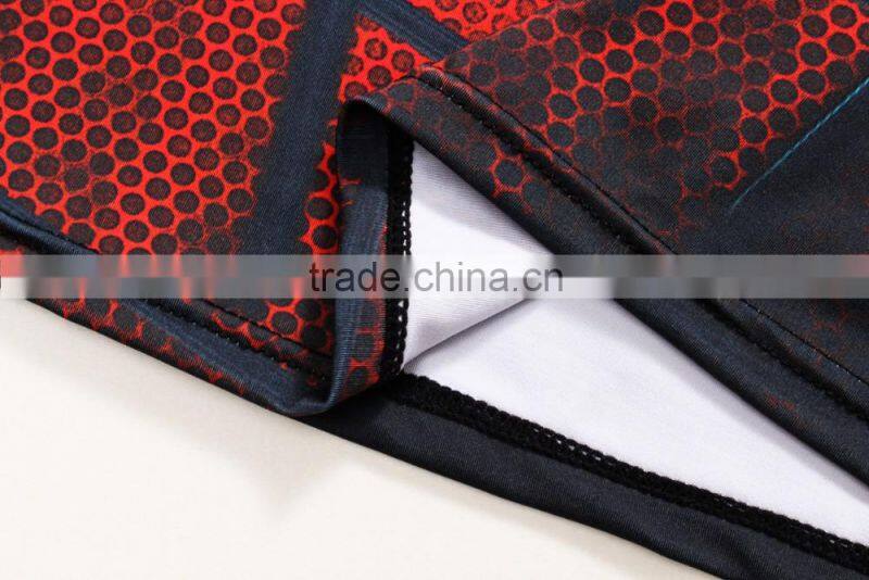 Avengers Captain America/Spiderman/Bat man Justice Superhero Clothing Apparel Men's Sports Running Tights Slim 3D Printing Shirt