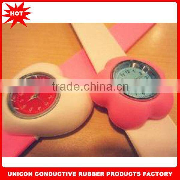 vogue flower silicone bracelets watches ladies