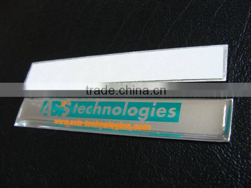 label metal clothing