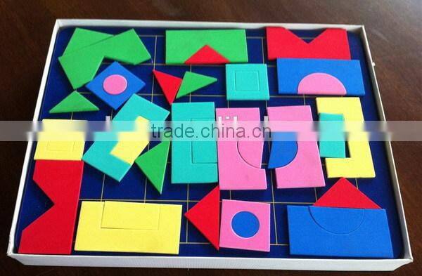 Fashion newly design magnetic wooden puzzle set