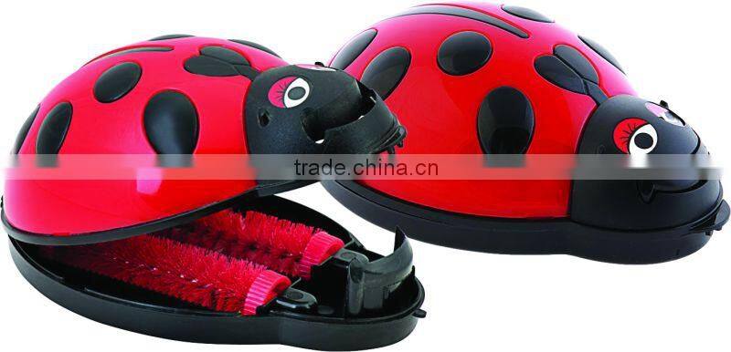 Crumb Brush FANATIK - Easily Cleaning