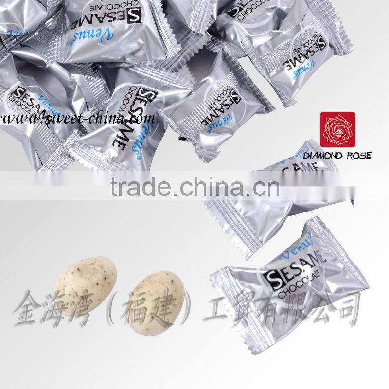 Milk nutlet chocolate candy