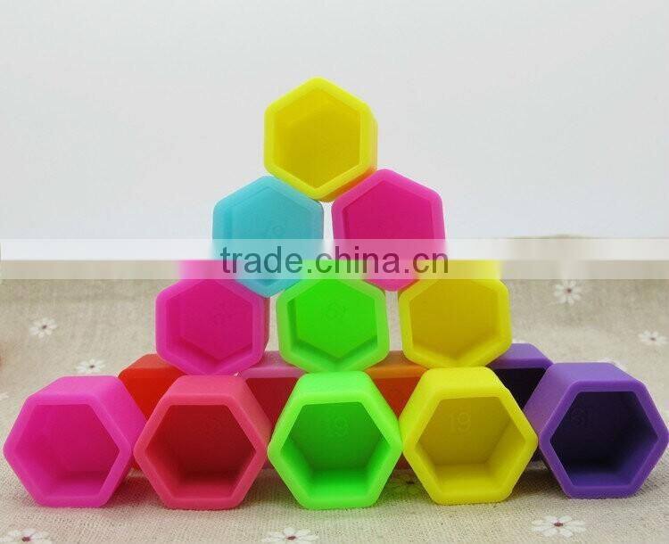 China market fancy design whell lugs nut cover hob screw cover,wheel nut protective cap