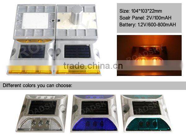 Square Red 6 LED 30 ton Outdoor LED Lighting Road Stud