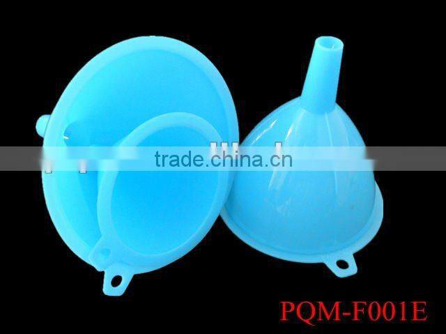 3 pieces plastic powder funnel set 001E