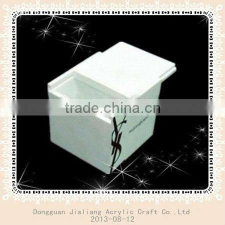Acrylic box for dairy note