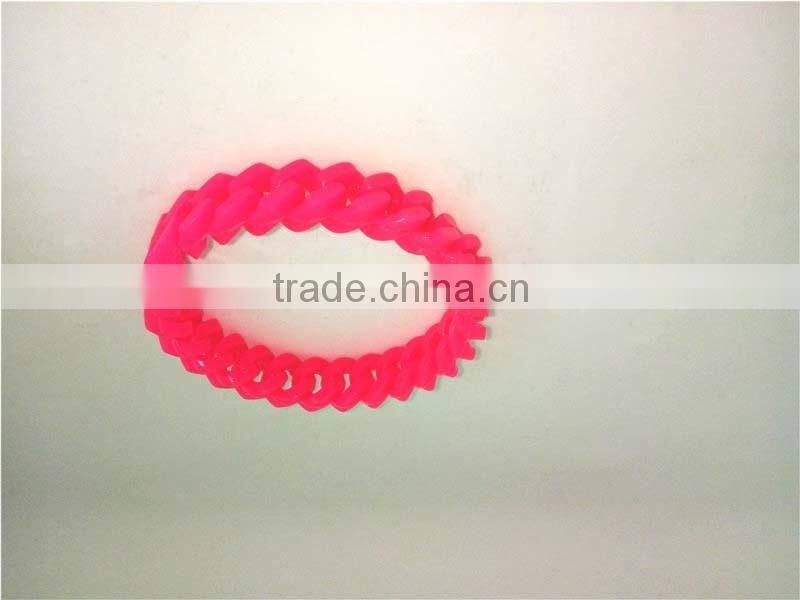 Simple Style Solid Color Silicon Wristhand Buckle Shaped Rubber Chain Bracelet