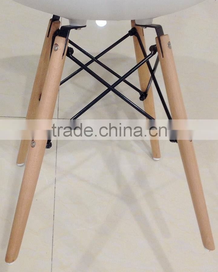 Armless Eam Chair Plastic Chair with wood legs HYH-A304