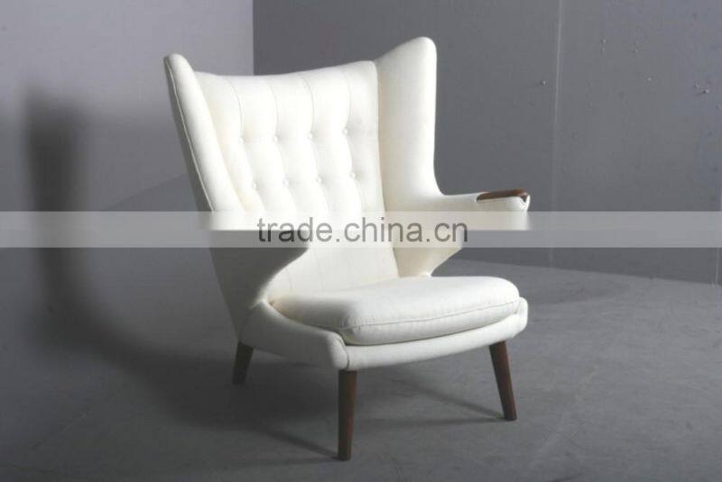 Hans J Wegner classic design papa chair with ottoman