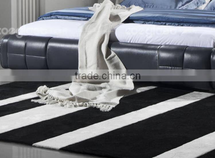 Unique italian leather bed