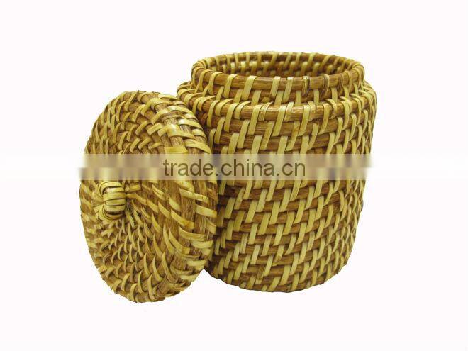 2015 New Product Palm Leaf Basket For Home Decoration And Furniture