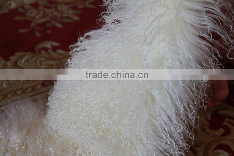 White Color Mongolian Sheep Fur Skin / Long Haired Sheep Fur Skin