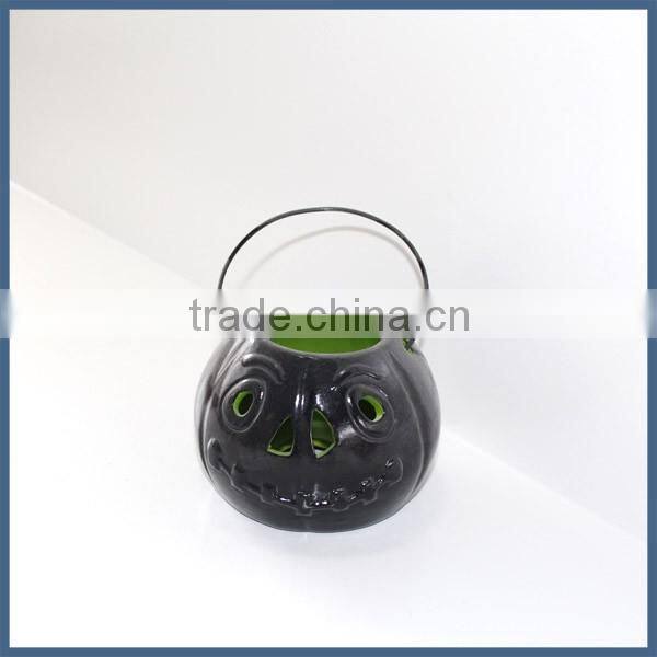 Creative ceramic candle holder for halloween decoration