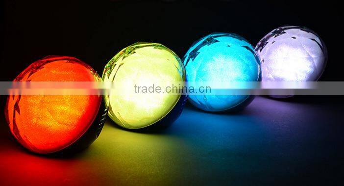 Q8 mini wireless bluetooth speaker portable speaker with fm radio