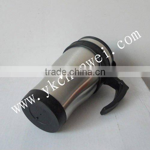 Double wall stainless steeel mug with rubber-coating