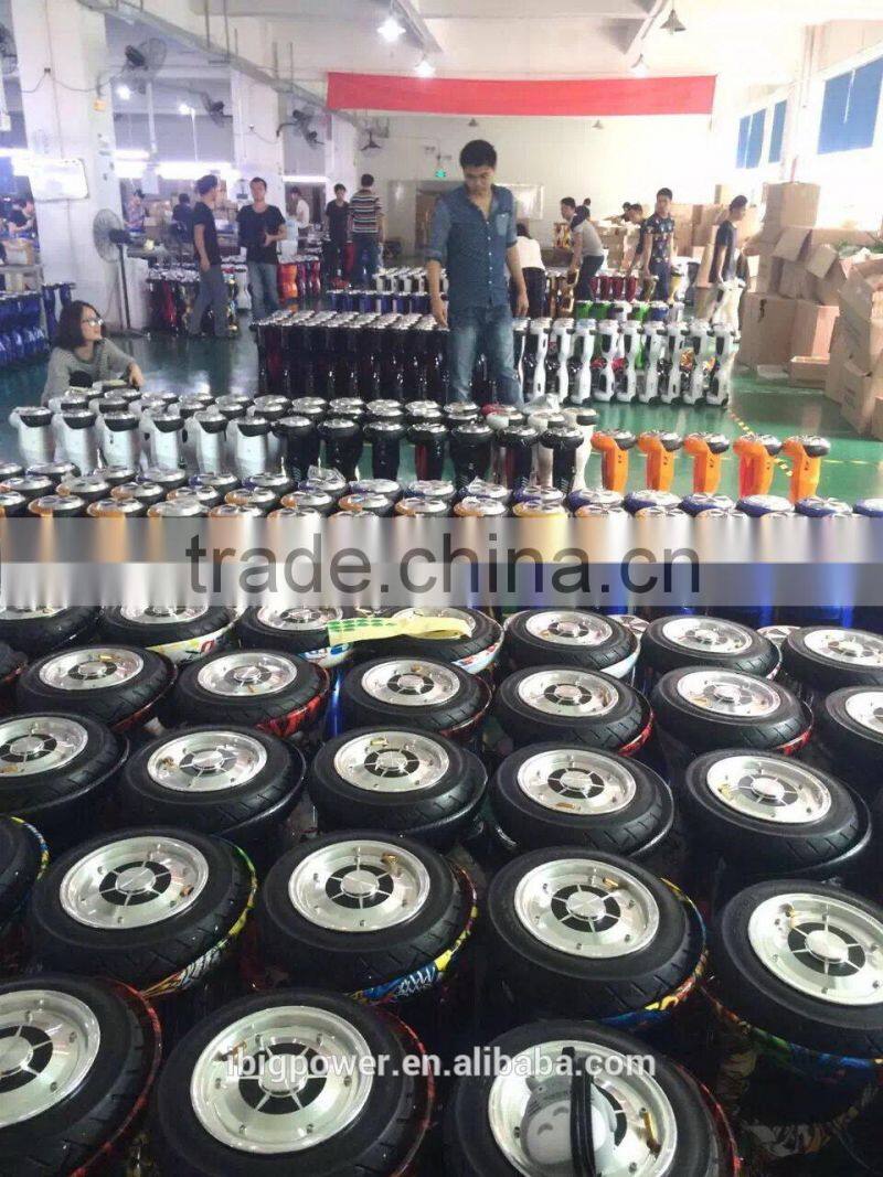 Factory wholesale price charging time 2H hoverboard 10 Inch Intelligent Self-balancing 2-wheeled Drifting Electronic scooter