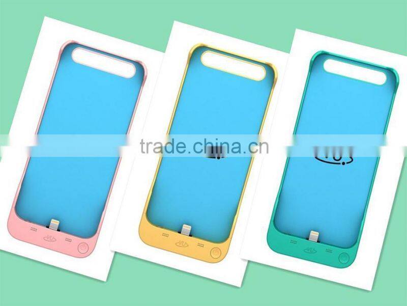 Portable Plastic Case with Charger Function Power Bank for Smartphone