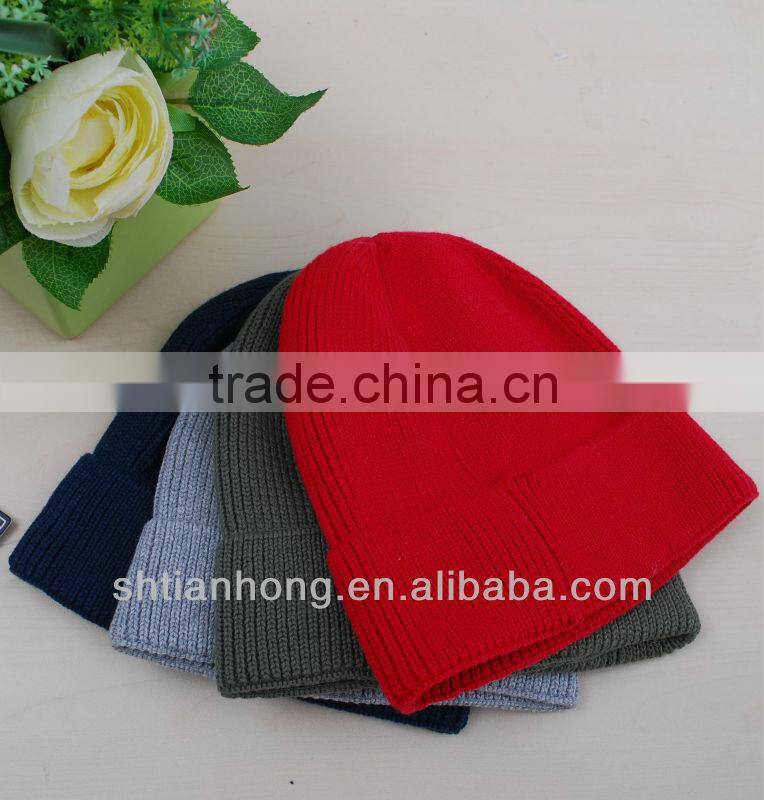 newly knitted winter fashion striped beanie for women
