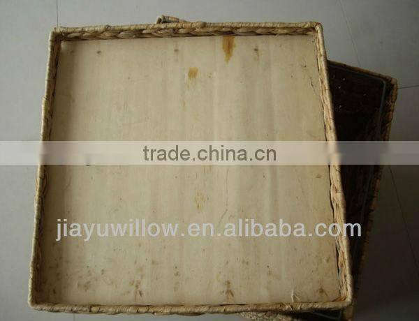 Natural water hyacinth storage trunk