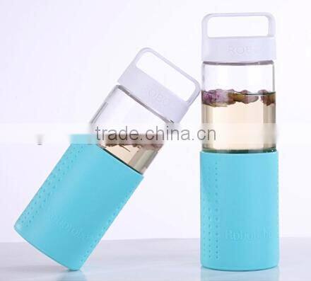 Supply Creative fashion Portable lead-free glass bottle / silicone sports cup (450ml)