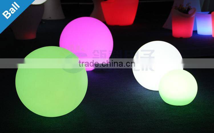 CE RoHS Approval Solar Garden Light Outdoor Plastic LED Garden Light Ball
