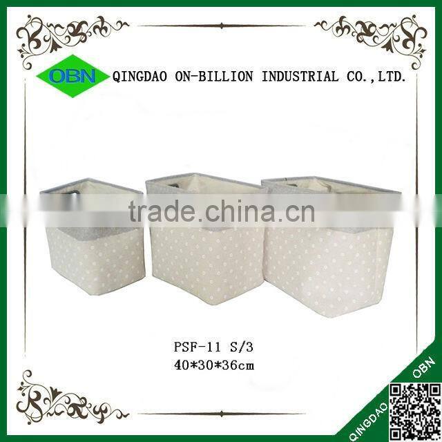 Foldable fabric storage container with handles