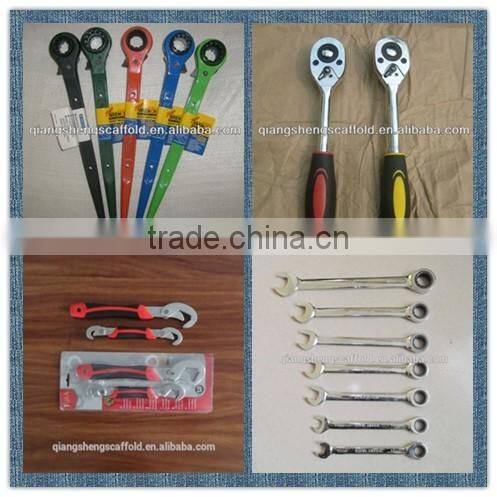 Carbon steel material hand tools adjustable wrench for industrial