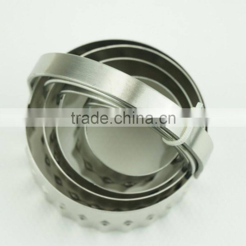47098 4 pcs round shape stainless steel cookie cutter set