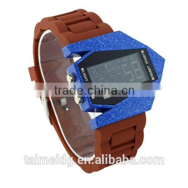 Excellent design digital aircraft watch