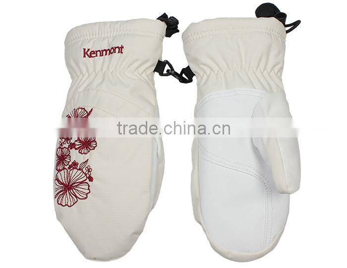Hot sale water repellent skiing sports Glove for children