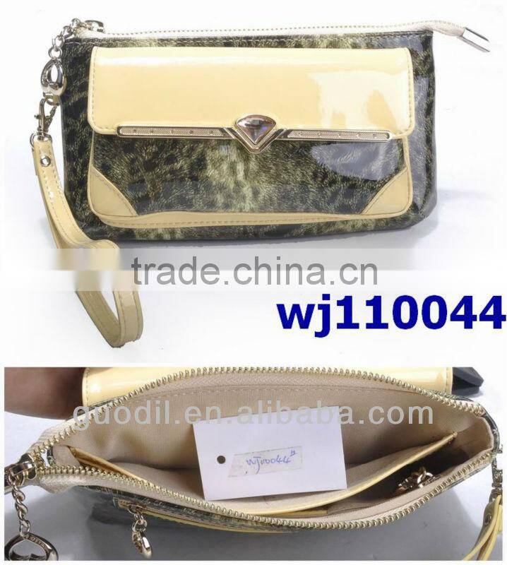 Promotional handbag fashion design leopard printed with patent leather ladies wallet 2014 woman clutch