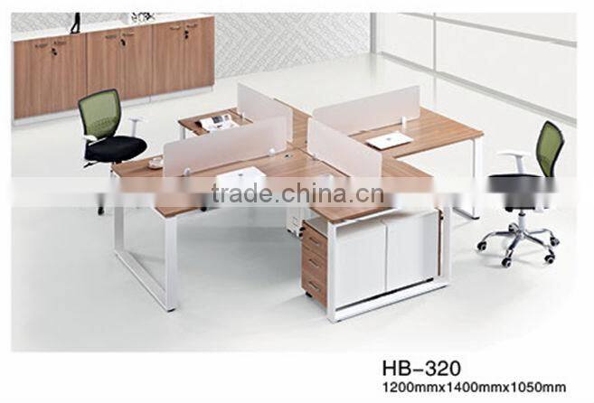 Fashion design white color 4-person office workstation