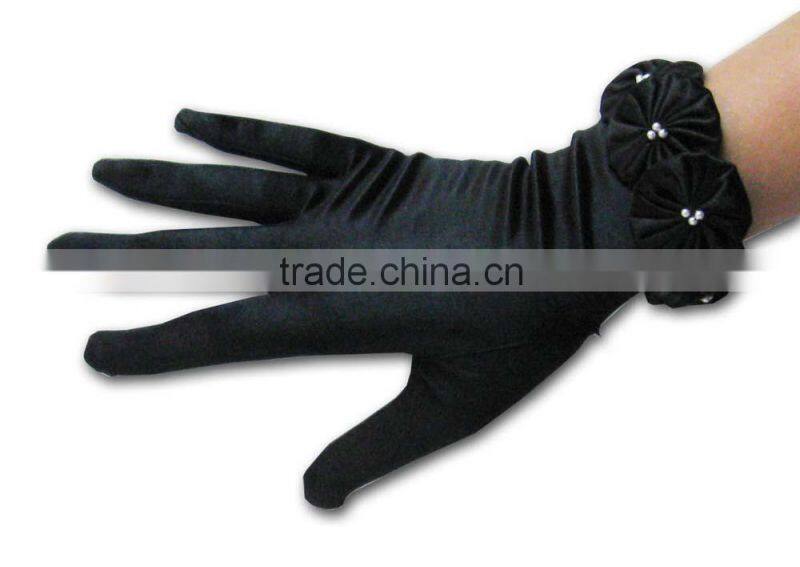 Hot Selling Wrist Length Short Satin Gloves
