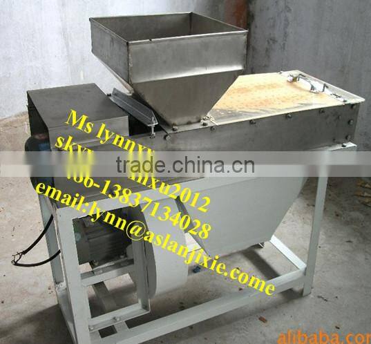 Roasted Groundnut/Peanut Peeling Machine with Low Price