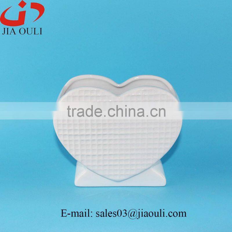 Home and garden decorations Plant pots Red Ceramic Vase with white interlocking hearts