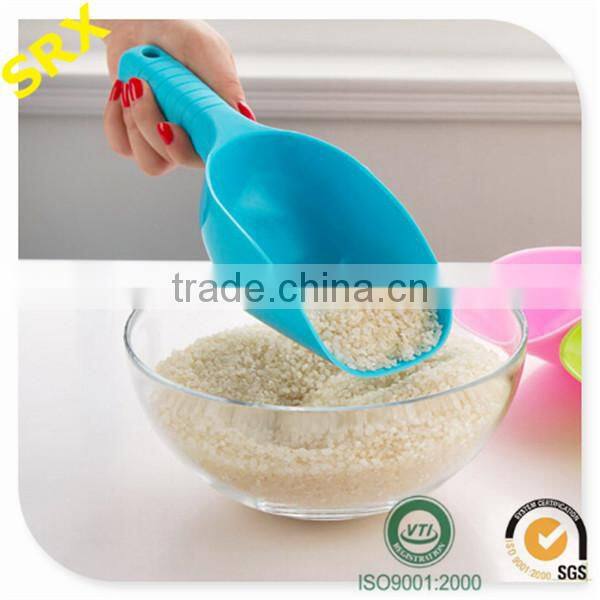 High quality PP material custom food scoop for ice cream, unique food scoops manufacturer