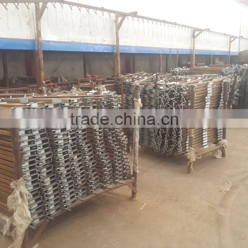 Steel Adjustable safety parapets for construction